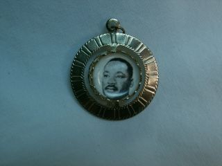 .  Rare Vintage Gold Tone,  Lucite Martin Luther King Swivel Pendant Or Charm.