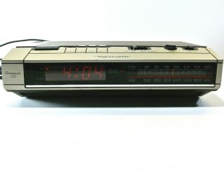 Vintage Realistic Chronomatic 252 Model 12 - 1560 Am Fm Radio Alarm Clock Wood
