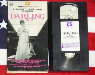 Darling (vhs,  1965,  Uncut) Julie Christie,  Dirk Bogarde,  Laurence Harvey,  Rare