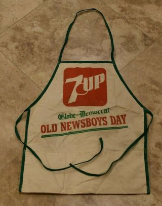 Rare Vintage St.  Louis Globe Democrat Old Newsboys 7 Up Apron -