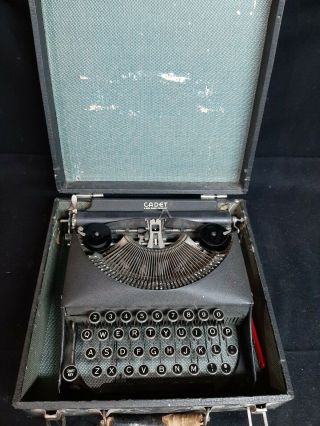 Vintage 1938 Cadet Remington Rand Portable Typewriter With Case/antique