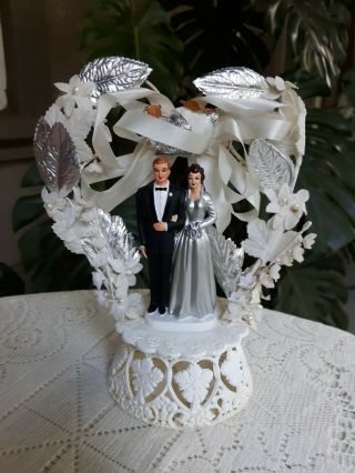 Vintage 1958 Coast Novelty Mfg Bride & Groom Wedding Caker Topper