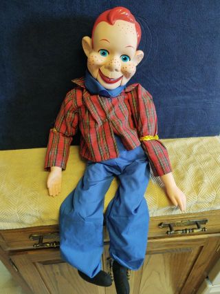 1972 Vintage Eegee National Broadcasting “howdy Doody” 30” H Ventriloquist Doll