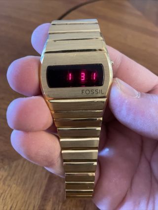 Rare Gold Fossil 2002 Red Led Digital Watch Jr - 7789
