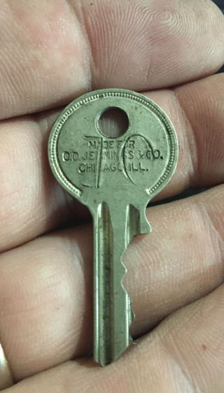 Antique Od Jennings Slot Machine Yale Logo Vintage Key