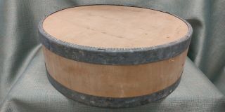 Vintage Round Wood Cheese Box/crate 14.  5 X 5 Inches - Metal Trim/ Farmhouse