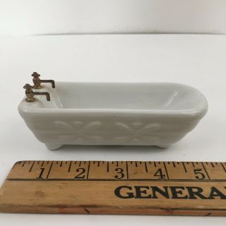 Dollhouse Miniature White Porcelain Ceramic Bathroom Tub Clawfoot Vintage