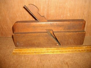 V734 Antique Wood Molding Plane H.  Chapin Union Factory 14 Round 1 1/8 "