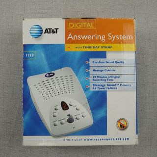 At&t Digital Answering System With Time/day Stamp 1719