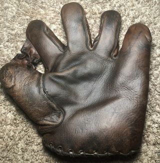 1920’s Thos E Wilson Baseball Glove Mitt Rare Model 644 Grommet Web