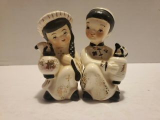 Asian Boy Girl Couple Japan Antique Vintage Ceramic Salt Pepper Shakers Set