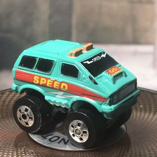 Micro Road Champs Mini Micro Machines 1987 Blue Van Truck Speed Go Vintage