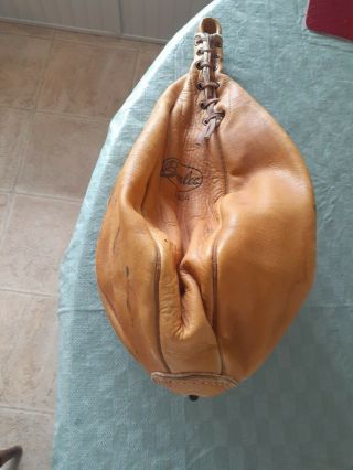 Antique Rare Benlee P404 Boxing Speed Bag,  Deerskin,  17 " Long,