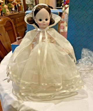 Vintage Madame Alexander Snow White Doll 1555 14 " Stand