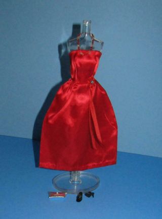 Pretty Barbie Clone Long Red Satin Gown With Heels,  Necklace Purse Premiere?