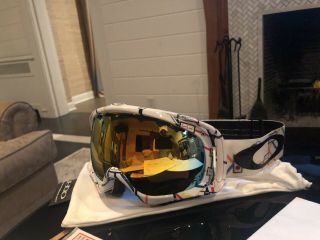 Oakley Rare Snow Goggles Mirror Limited Edition With Upgraded Lens 2 Times