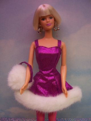 Vintage 1995 Barbie “fashion Avenue” 14980 Glitter Dress W/ Fur Trim