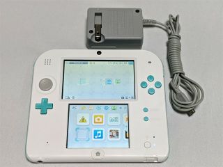 Nintendo 2ds Rare Sea Green Handheld System - Great