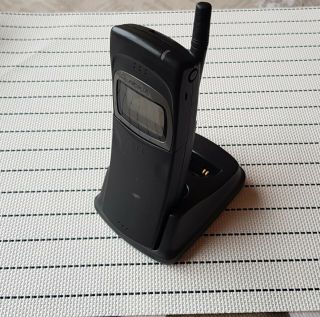 Nokia 8110i Banana Matrix Vintage Rare Phone Mobile