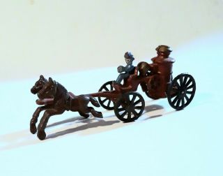 ☆ Antique Cast Iron Metal Horse Drawn Fire Engine Toy Wagon Collectible Firemen