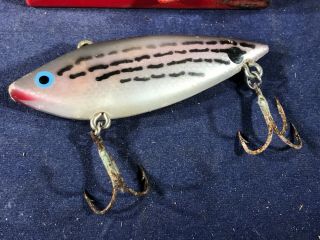 I1 - 3 COTTON CORDELL TACKLE - VINTAGE HOT - SPOT LURE IN A BOX 3