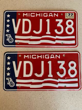 Vintage 1976 Michigan License Plate Set Of 2 Bi - Centennial Antique