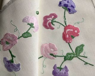 Gorgeous Vintage Hand Embroidered Tray Cloth Sweet Peas.