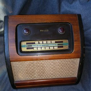 Vintage Philco Bing Crosby Radio & Record Player Powers on / Rare Model 3