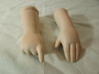Vintage Porcelain/bisque Collectible Baby Doll Arms Hands 3 " Body Parts B
