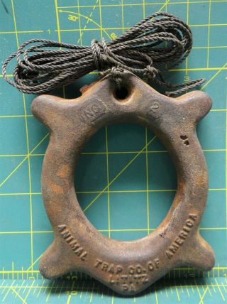 Antique Animal Trap Co.  Of America 2lb.  Cast Iron Decoy Duck Weight Anchor No.  2