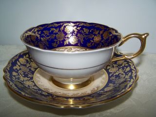 STUNNING PARAGON COBALT BLUE / GOLD FOOTED BONE CHINA ENGLAND CUP and SAUCER 2