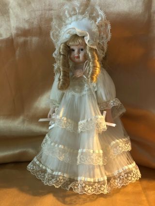Vintage Porcelain Doll 10 " Flower Girl In White