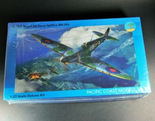 Pacific Coast Models 1/32 British Royal Air Force Spitfire Mk.  Ixe Pcm 32006 Rare