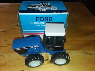 Rare 1:32 Scale Models Ford 276 Versatile Bi - Directional Farm Tractor Diecast
