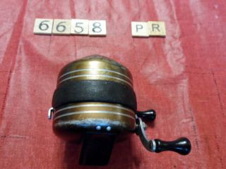 T6658 Pr Vintage Zebco 66 Fishing Reel Made In Usa