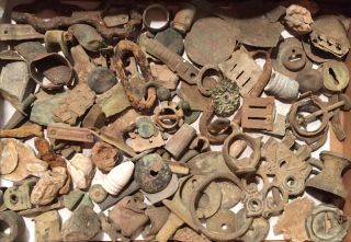 (2.  5 Pounds) Civil War / Artifacts / Relics / Dug In Virgina / C.  S & U.  S / Rare