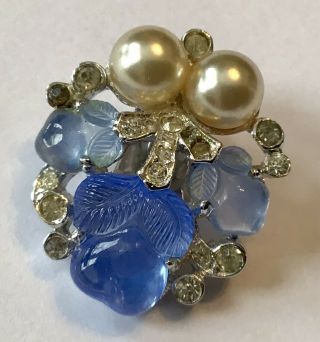 Rare Hard To Find Vintage Crown Trifari Signed Blue Fruit Salad & Pearl Earring