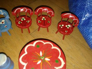 Wooden Dollhouse Furniture Kitchen Table Chairs Red Blue Hand Painted Floral VTG 3