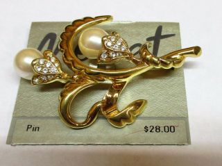 Vintage Large Signed Monet Gold Tone Faux Pearls Rhinestones Brooch Pin On Card