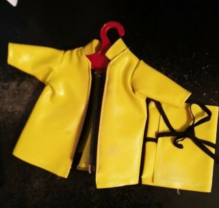 Vintage Yellow Raincoat & Bag For Ginny Dolls.  Talon Zipper Series.