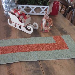 Prim Country Christmas Crafts Antique Red Green Cutter Quilt Pc Craft 24x10
