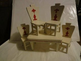 Vintage H/painted German Folk Art Wood Doll House Furniture Table 4 Chairs