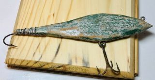 Antique 5 3/4 " Fish Lure Hand Made Folk Art Primitive Carved Wood Painted