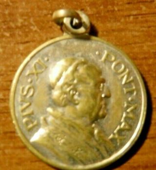 Antique Pope Pius Xi Catholic Medal