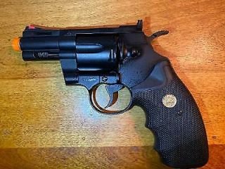 Airsoft Kwc.  357 (6mm) Magnum,  2.  5 - Inch Co2 Revolver (discontinued) Very Rare
