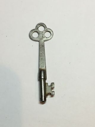 Antique Skeleton Keys T&b Fdy Co.  Metal Key