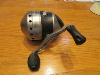 Vintage Zebco 33 Push Button Casting Reel Right Or Left Hand