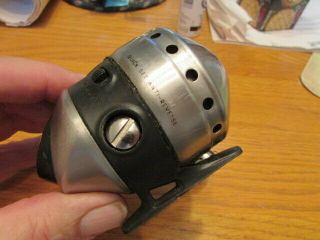 Vintage Zebco 33 Push Button Casting Reel Right or Left Hand 2