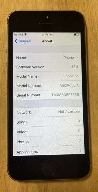 Apple iPhone 5s (A1533) - 16GB - Consumer Cellular - Jailbroken Rare iOS 12.  4 3