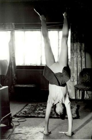 Upside Down Vintage Rare Pinup Sexy Antiqe Woman Old Photo 4x6 W